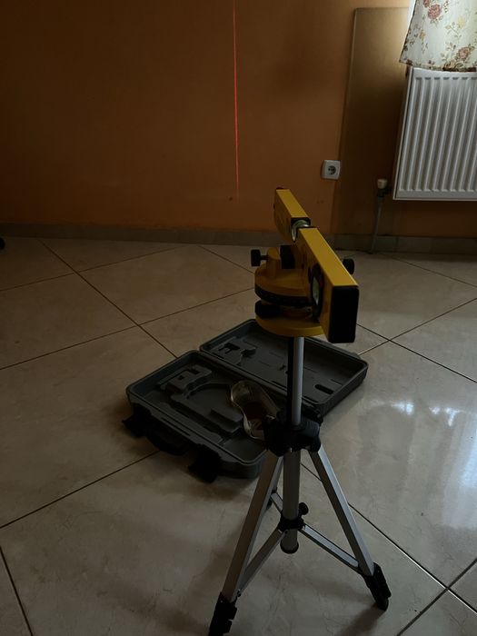 Лазерний рівень нівелір TUV професійний EPT-97A 400mm