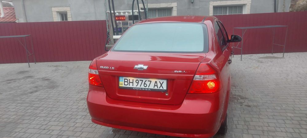 Шевроле Авео 1.5 газ бенз