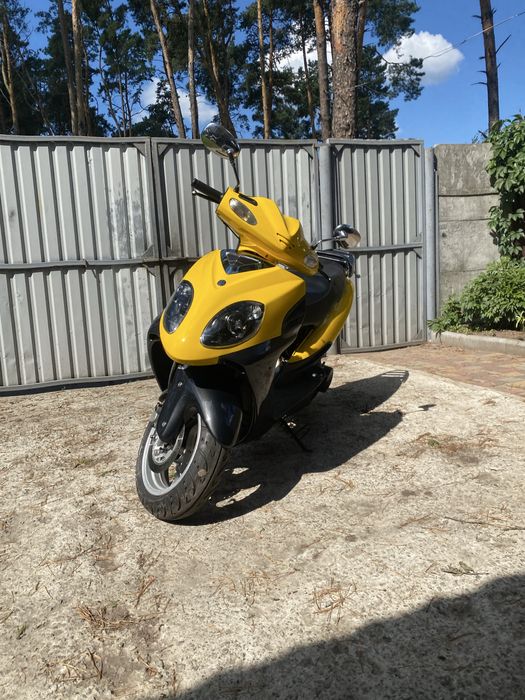 Продам скутер 150