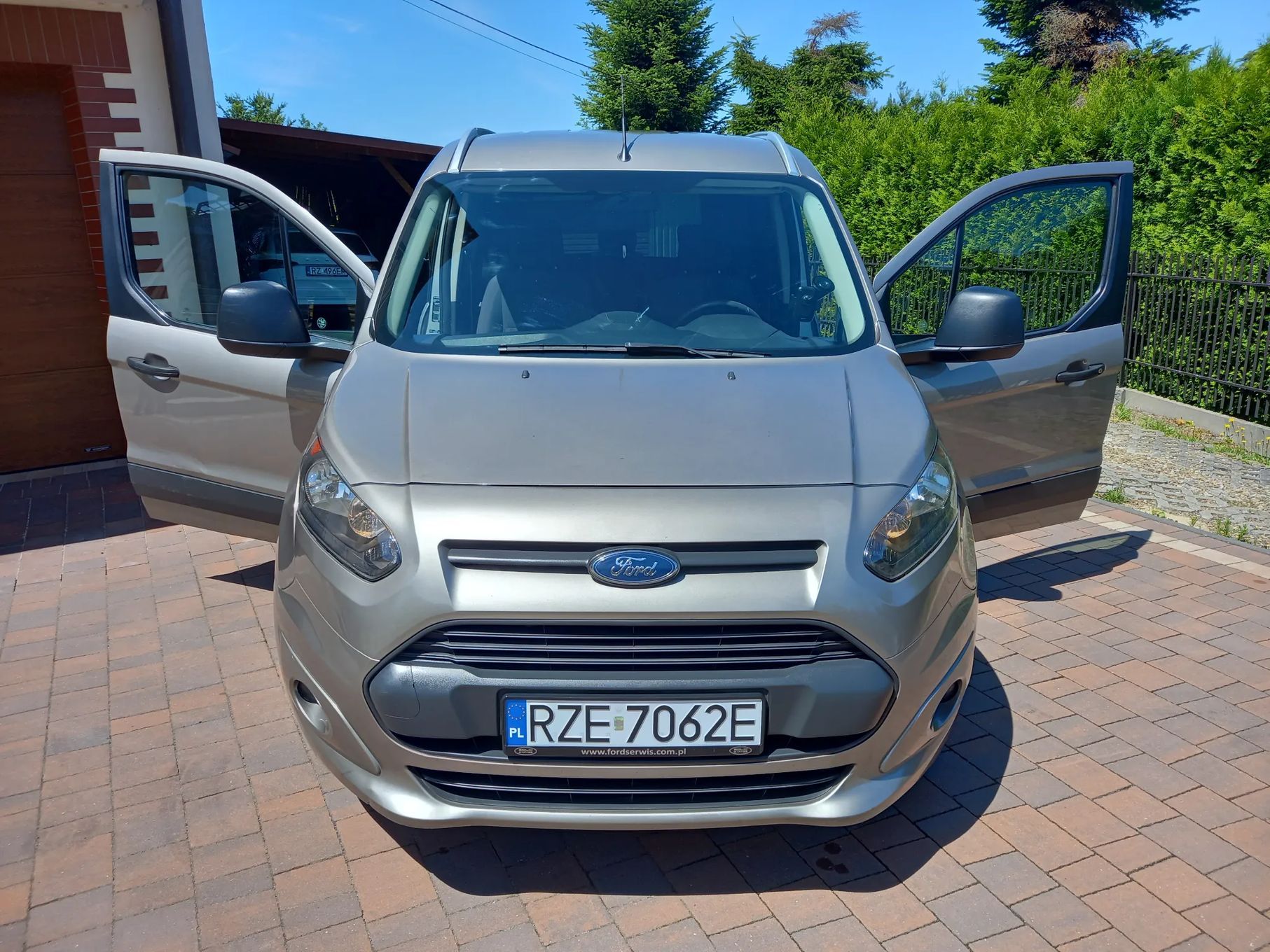 Ford Tourneo Connect Grand Salon Polska 1.5d 6bieg Serwis Oryg Lakier