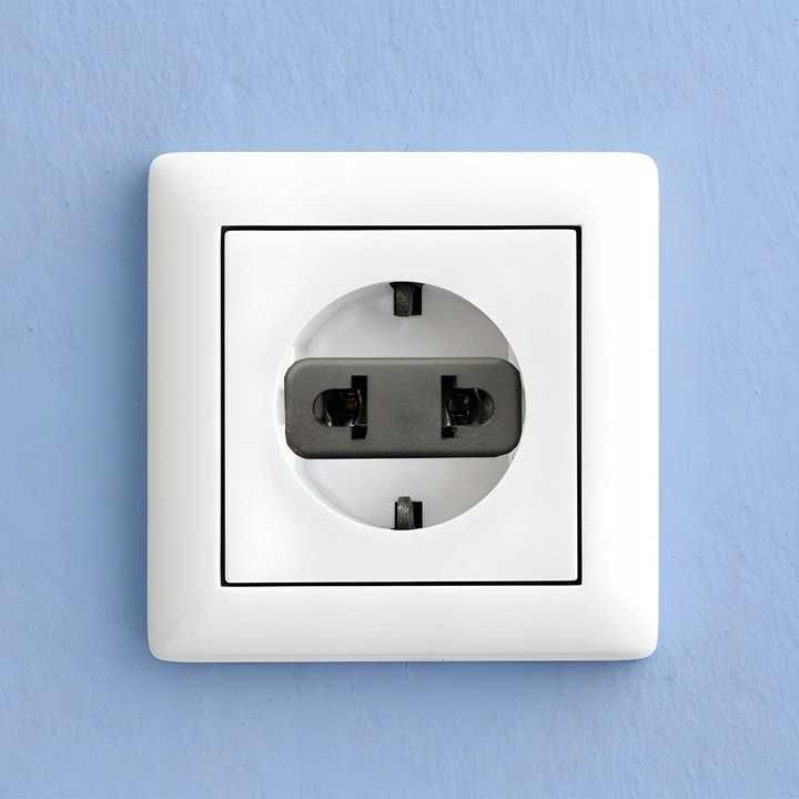 ADAPTER SIECIOWY wtyczka przejściówka EU PL USA CN nowy sprawny niska