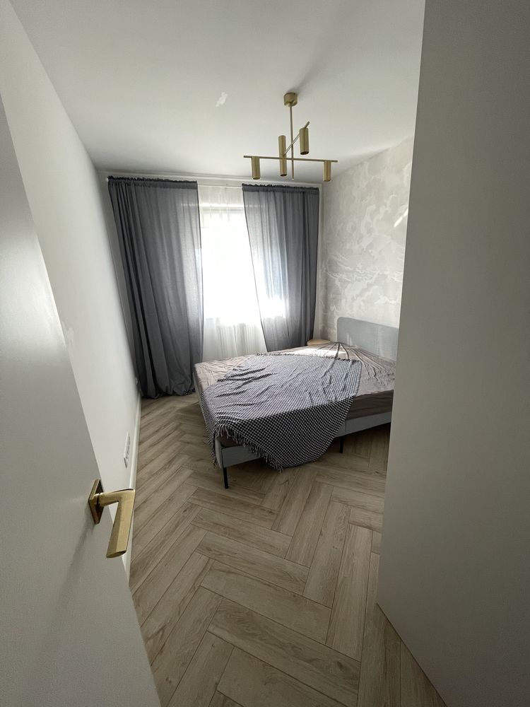 Wysoki standard, nowy blok Pl.Jana Pawła II z windą, 2 pokoje, balkon