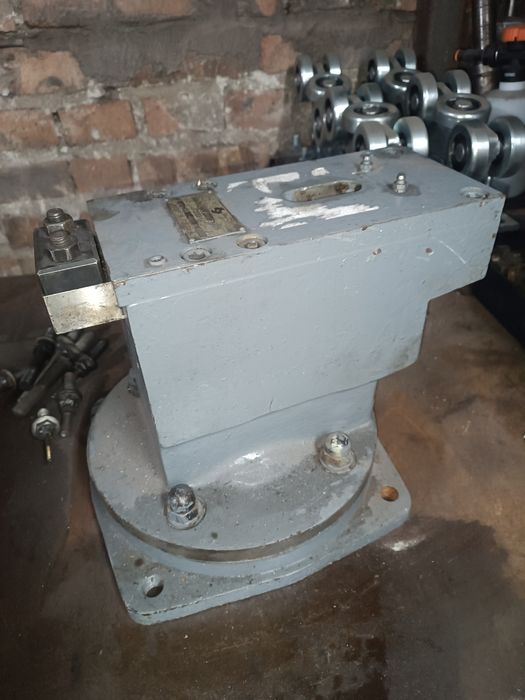 Долбежна головка на 6д81ш 6т82ш. Та їх аналогів