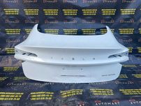Tesla 3 Кришка багажника Кляпа 2024- highland оригінал 1714928-EC-B