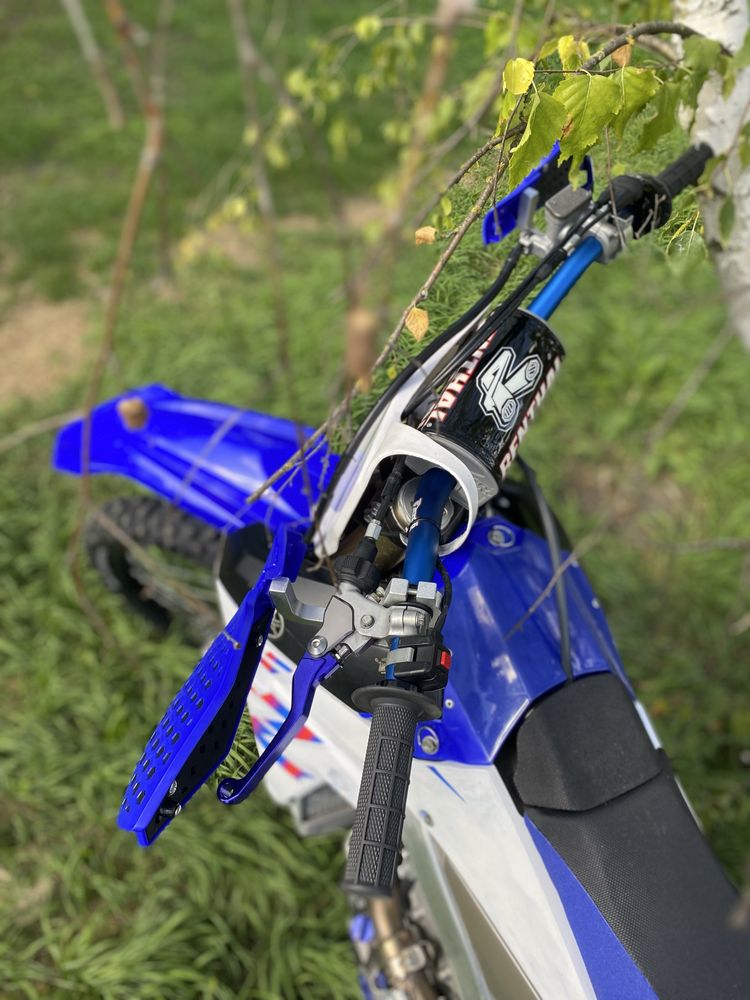 Yamaha yz250f (2015)