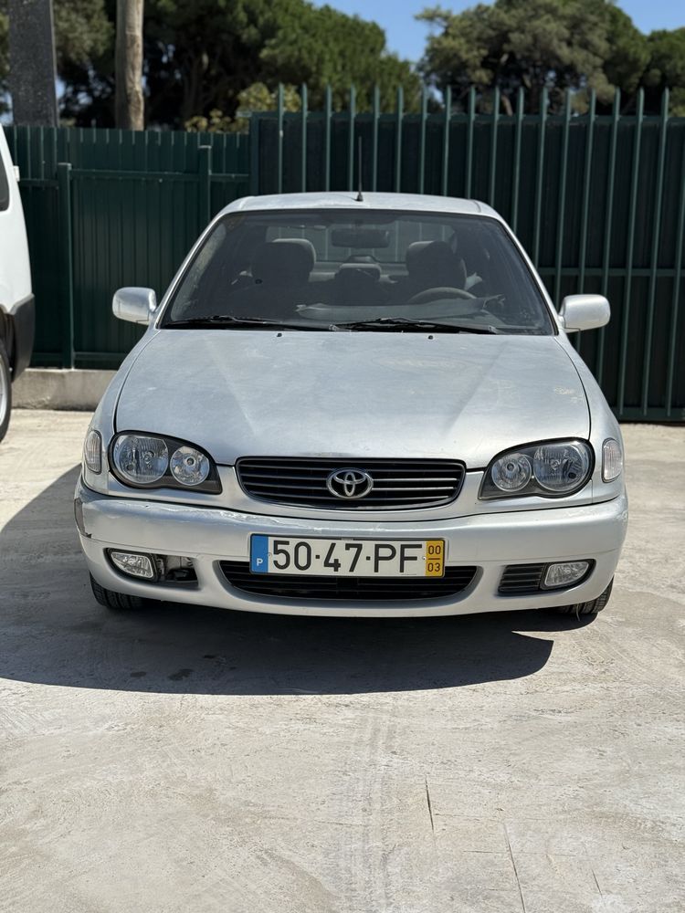 Toyota Corolla 1.4 gasolina 129000kms