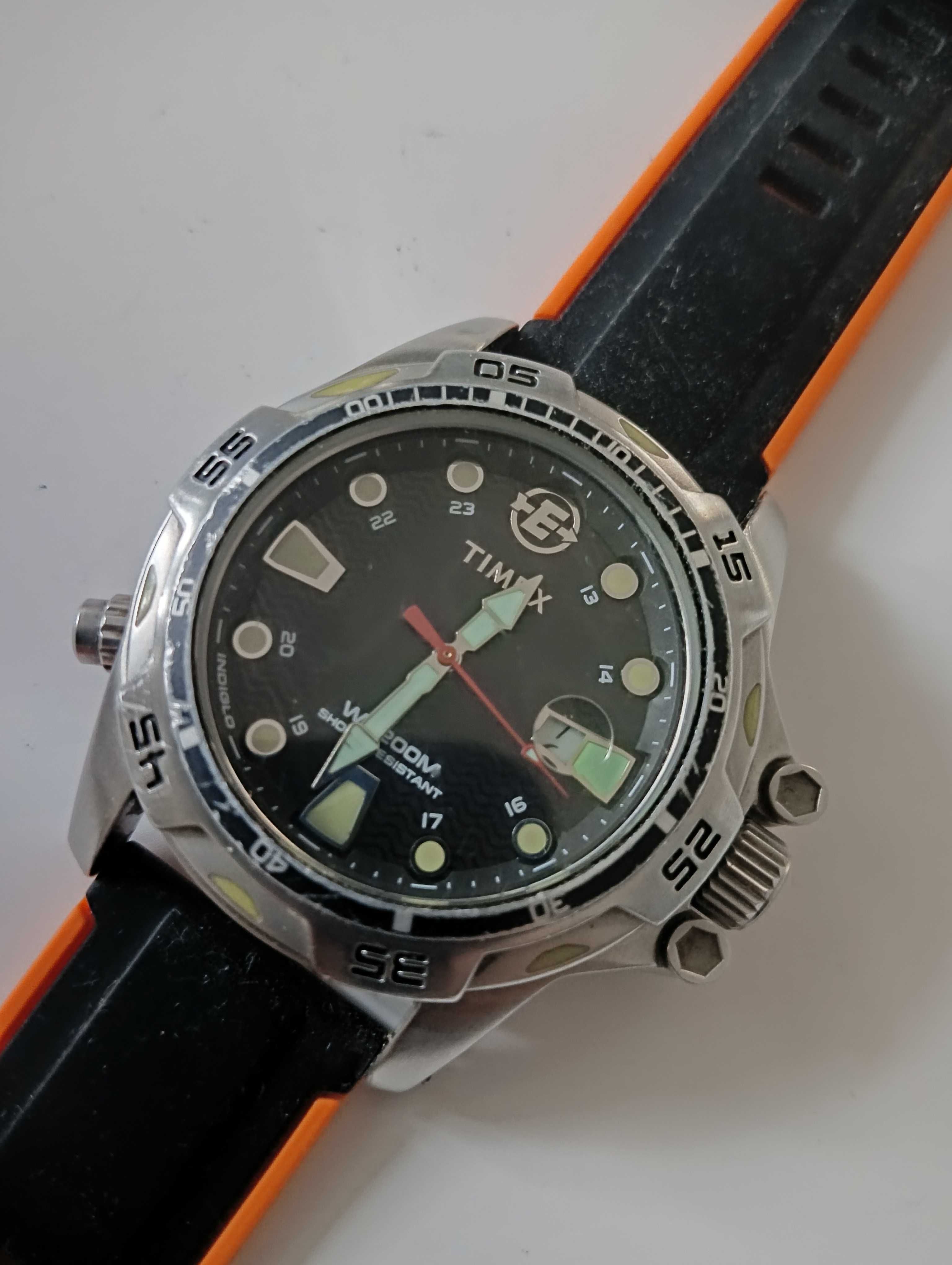 Timex Expedition diving 200 m T49616