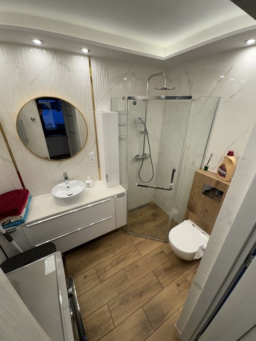 Wymarzony domek nad jeziorem z prywatną plażą i jacuzzi