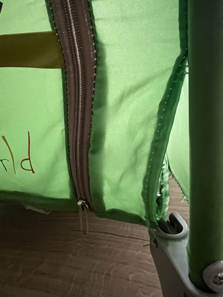 Łóżeczko turystyczne Baby Design zielone