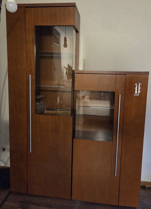 Szafki regałowe + wisząca