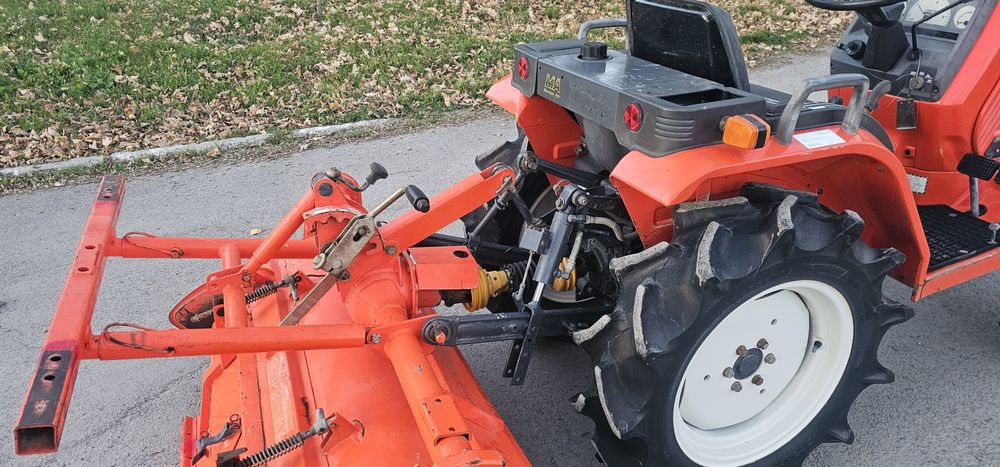 Мінітрактор Трактор Японський Kubota Asti 155