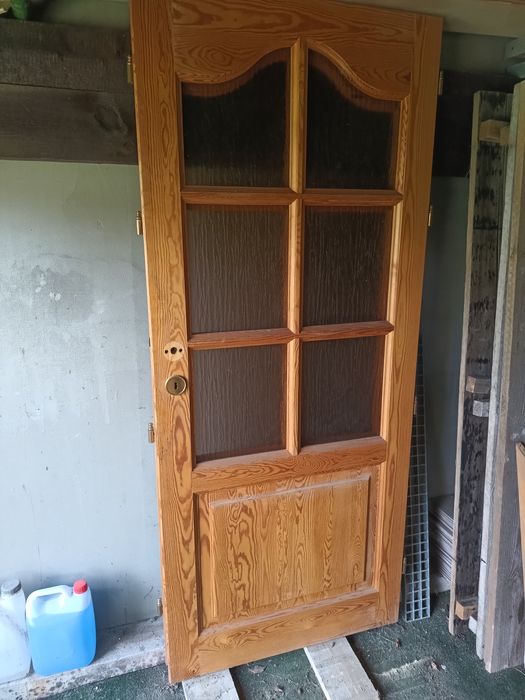 Drzwi wewnętrzne z framugę