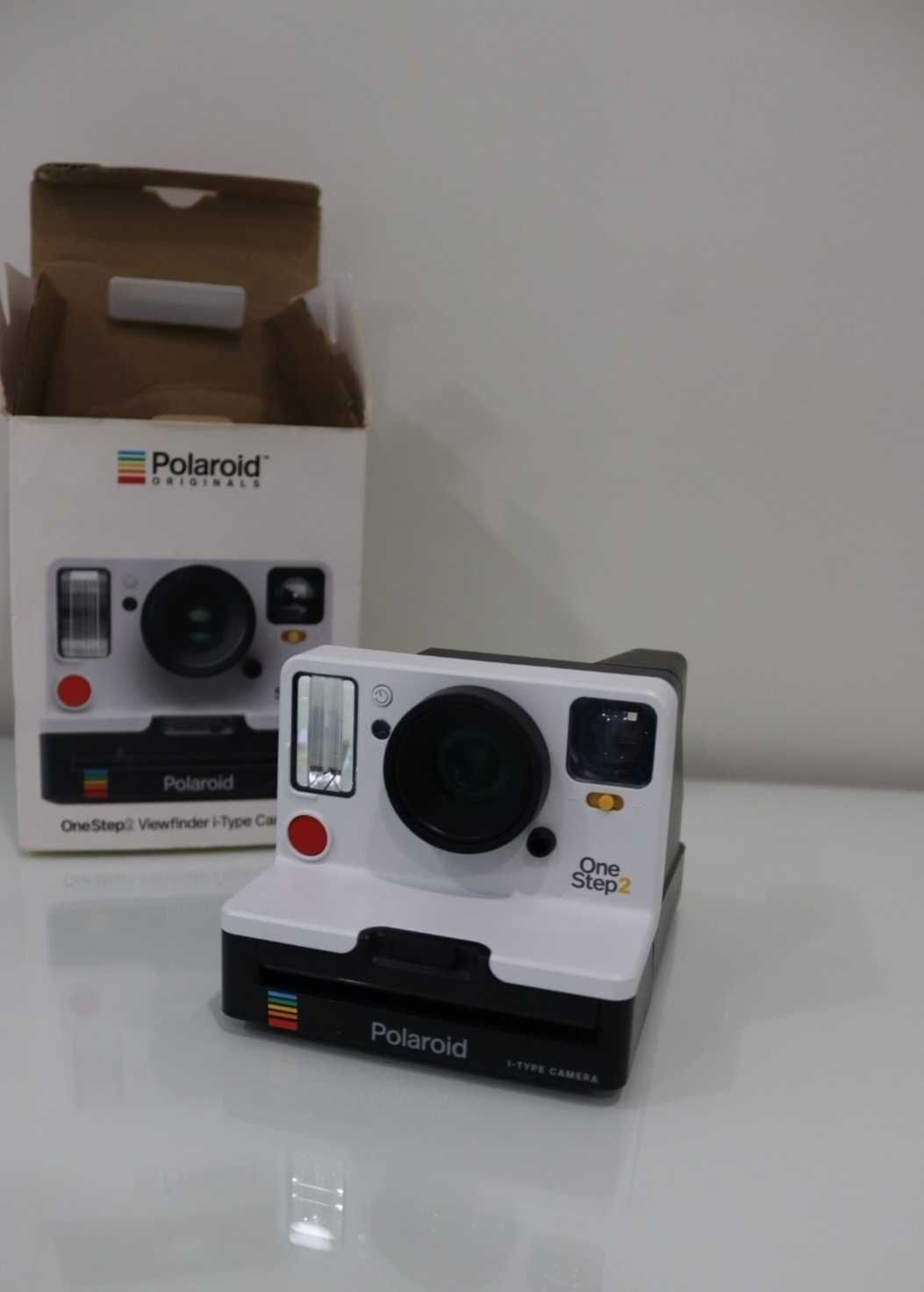 Máquina fotográfica Polaroid One Step 2