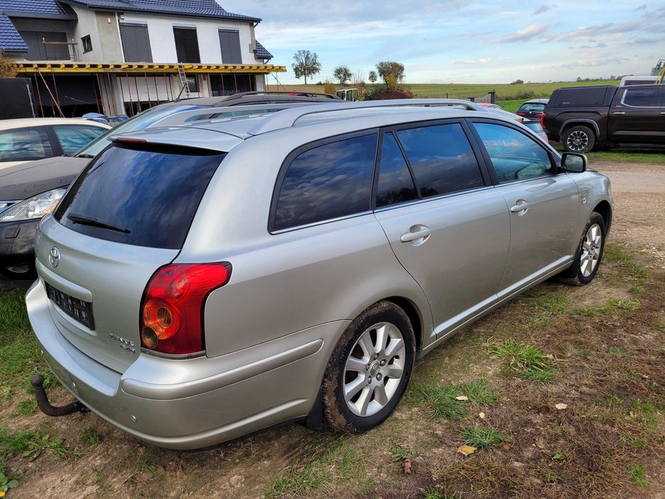 Toyota Avensis 2.2 D-4D Prestige Premium