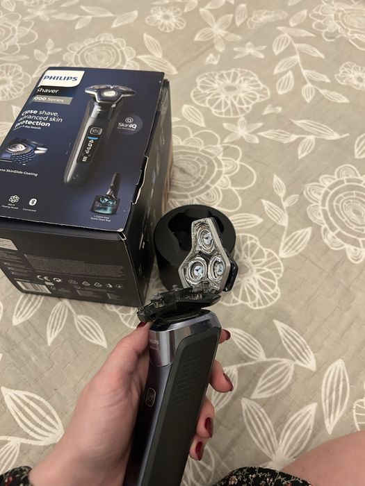 Бритва Philips серії 7000