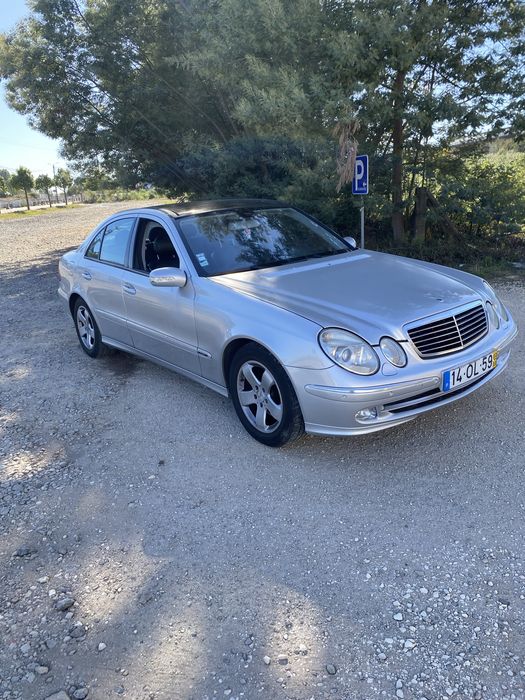 Mercedes E270 a mais top