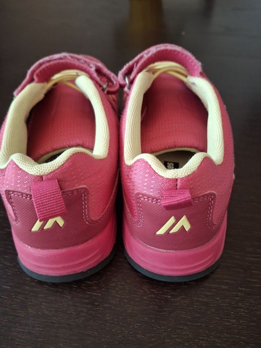 Buty trekkingowe rozmiar 34