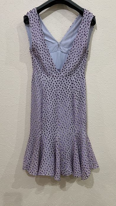 Tom Ford  подиумное платье шелковое платье в фиолетовый горошек с пояс