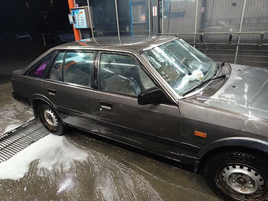 Mazda 626 gc 1.6 хечбек 1986