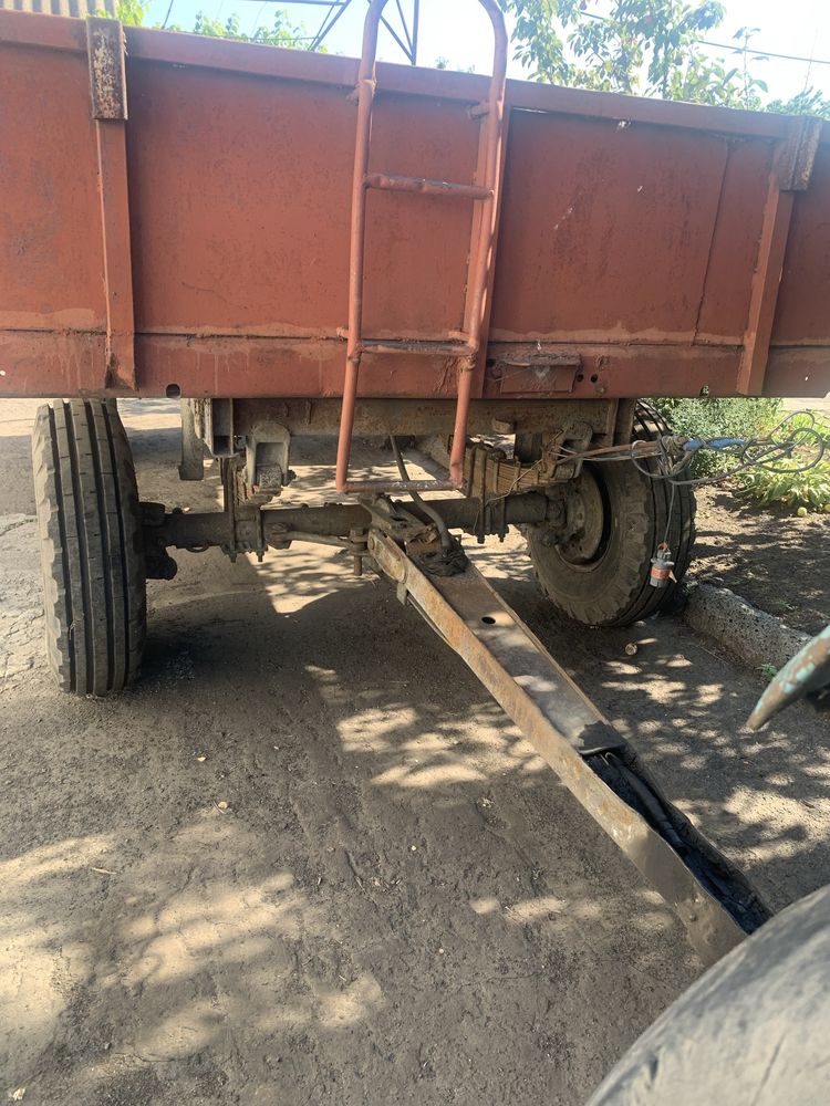 Продам прицеп 2 птс 4