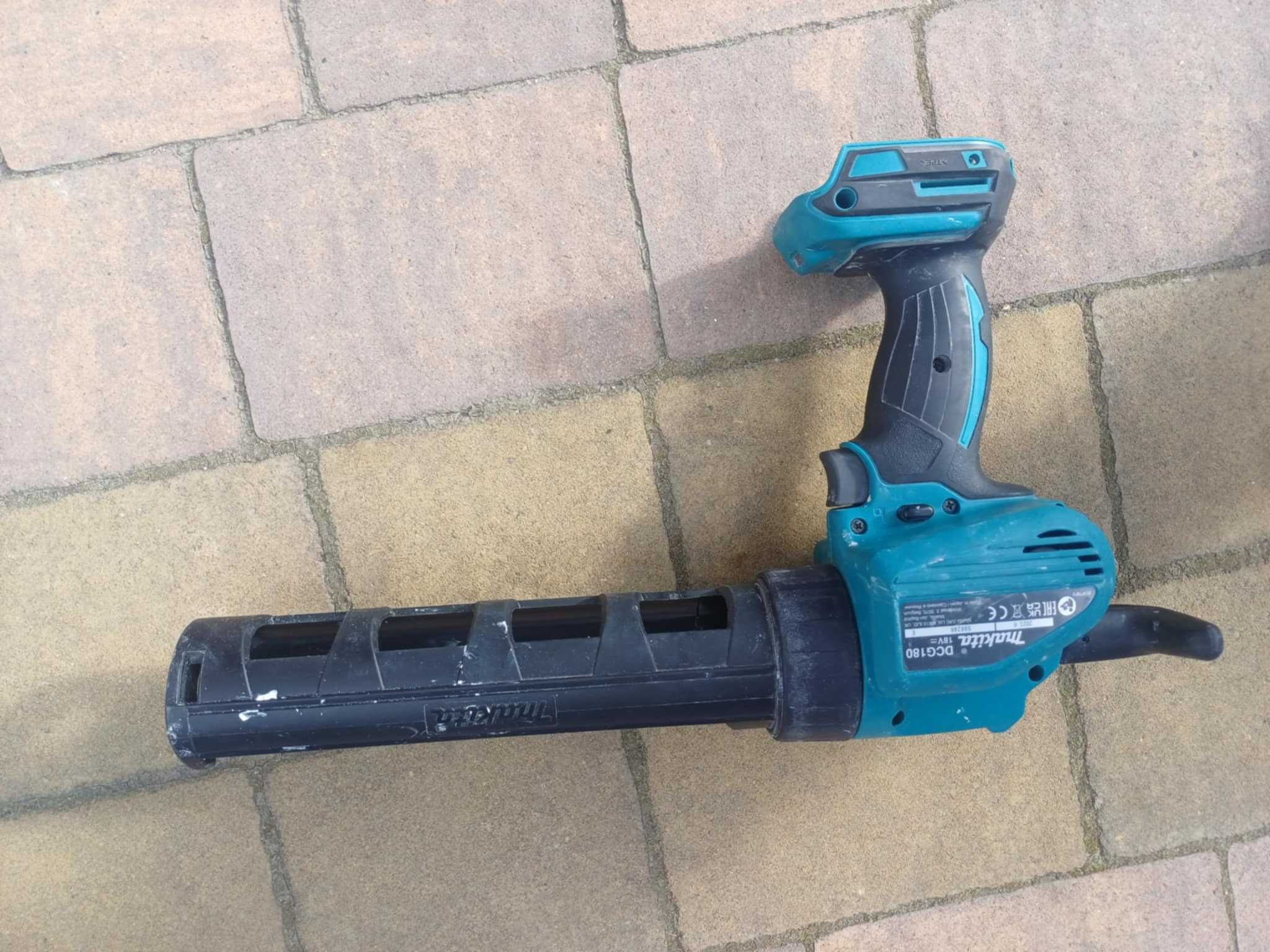 Wyciskacz do silikonu DCG 180 ZX Makita