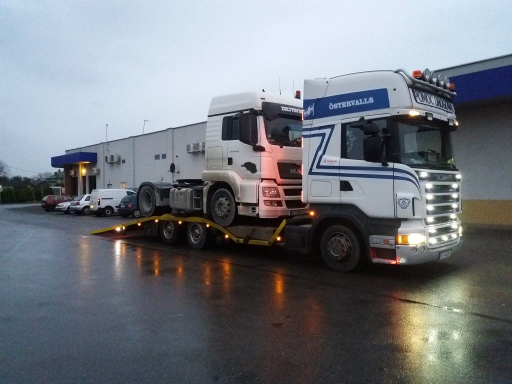 Ceny  od 2 zł za km  Transport maszyn rolniczych i budowlanych pomoc d