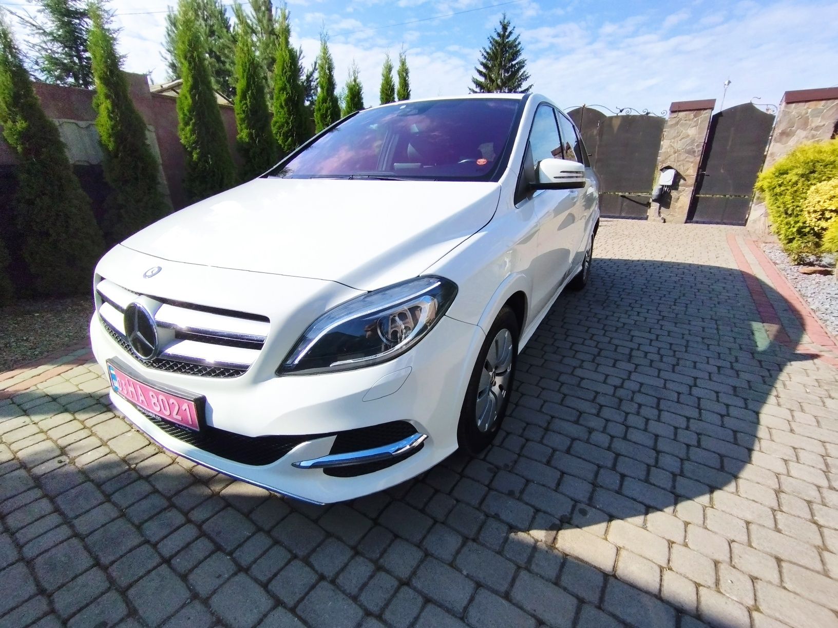 Mercedes B 250 електро 2015 31 kwt