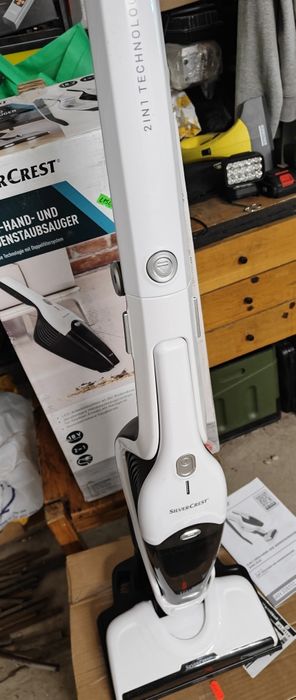 Пилесос, новий, Німеччина аккумуляторний вертикальний