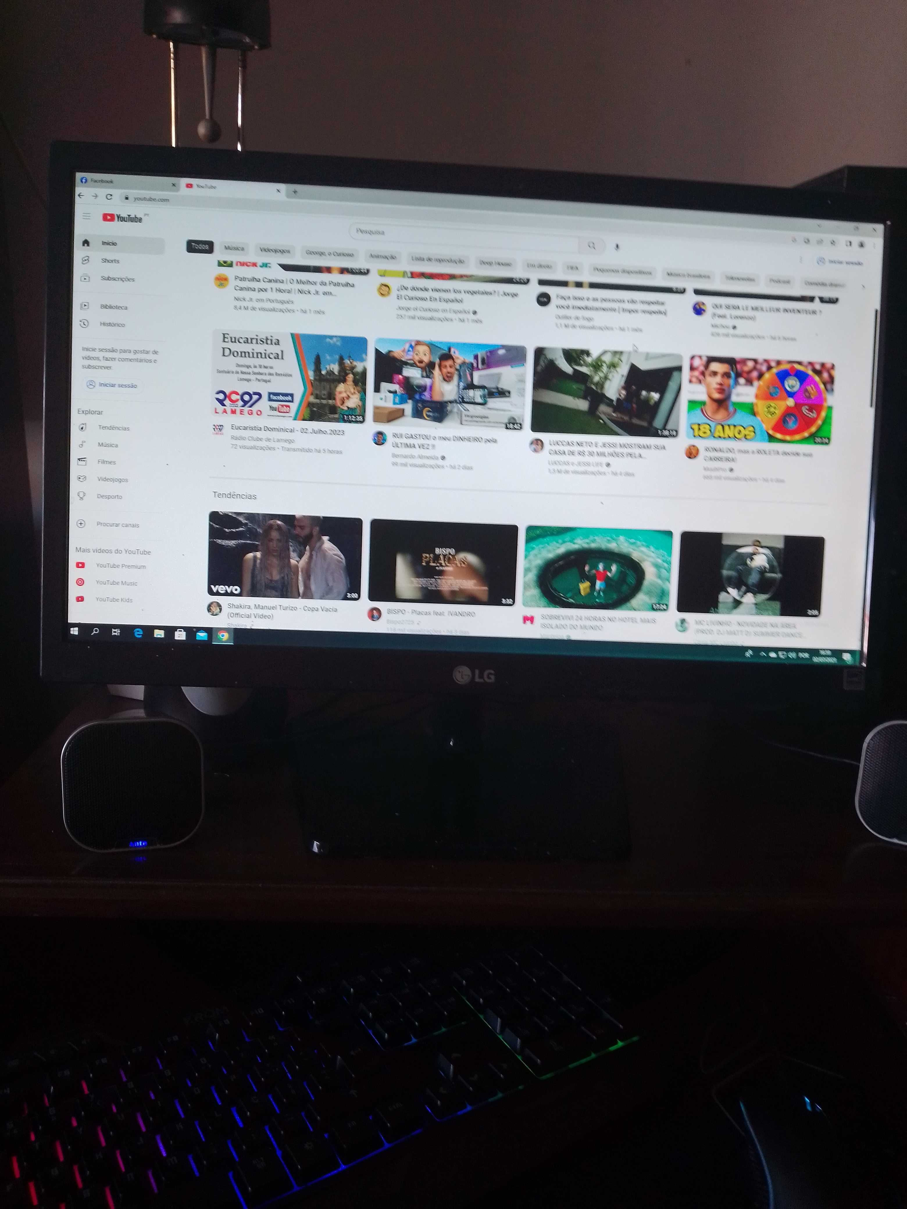 Monitor LG medidas 50 x 31