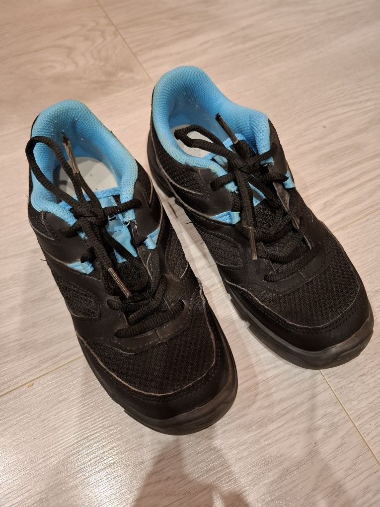 Buty turystyczne Quechua 36