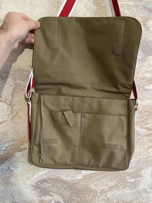 Сумка через плечо мессенджер Lacoste Supreme Balenciaga