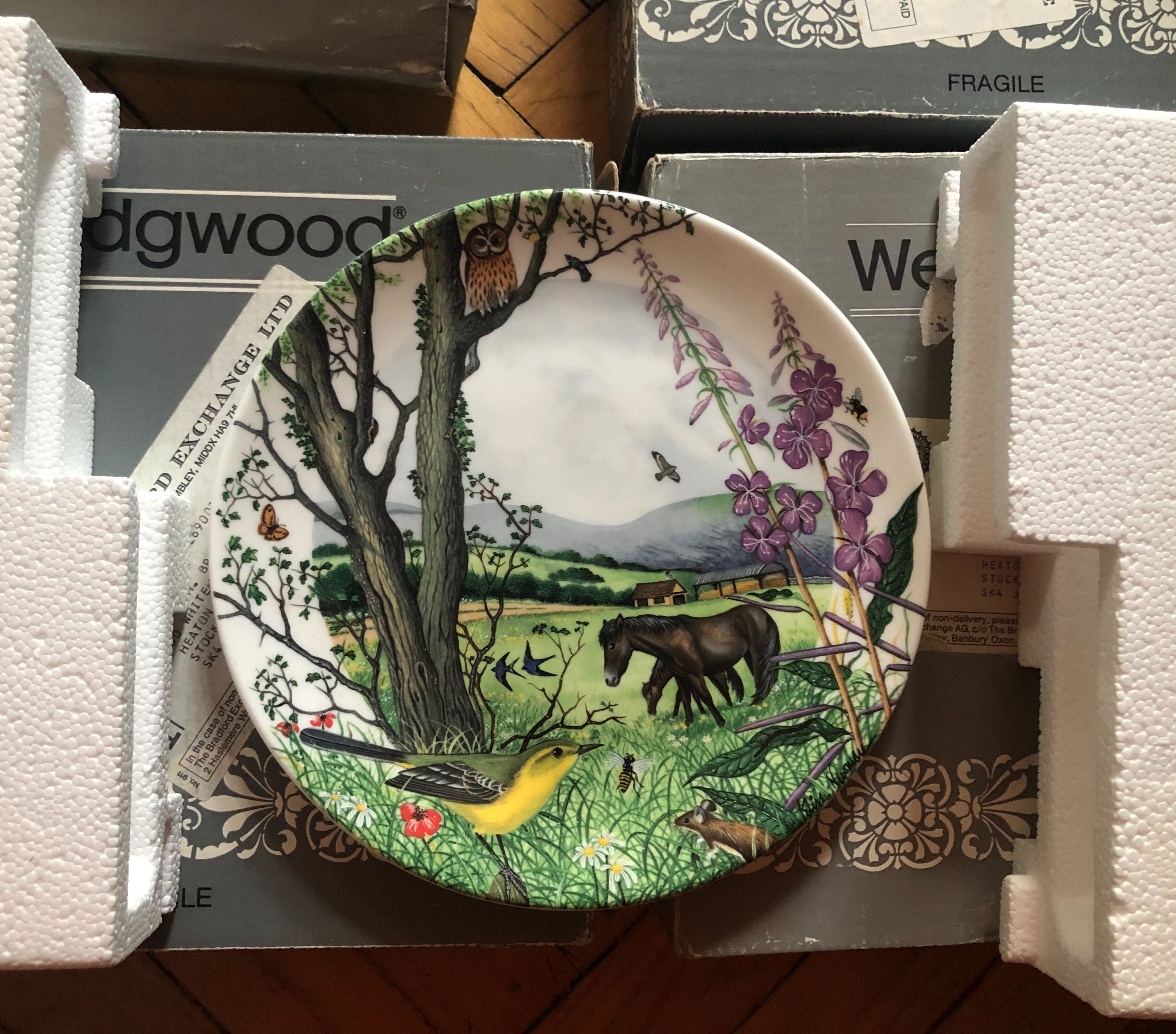 Набор английских декоративных тарелок Wedgwood (винтаж)