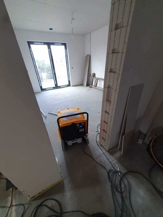 WYNAJEM Osuszacz powietrza Osuszanie po tynkach wylewkach zalaniu