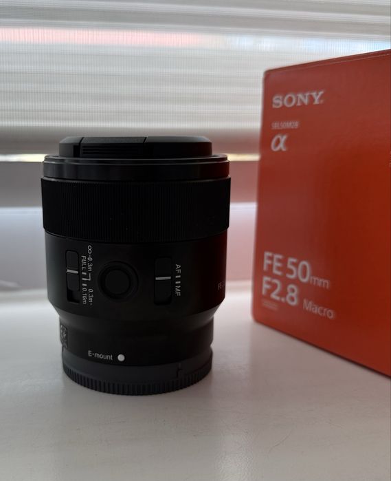 Об’єктив Sony FE 50mm f/2.8 Macro (SEL50M28)