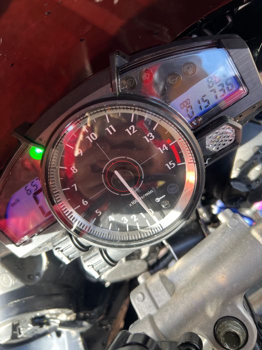 Yamaha R1 RN19 niski przebieg