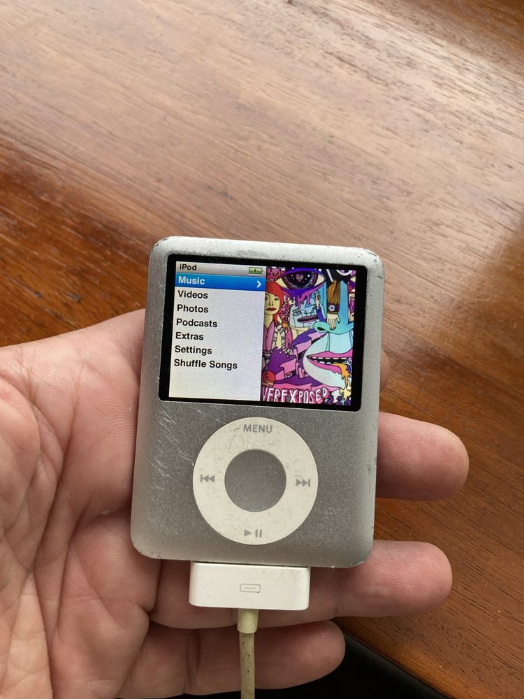 Ipod 3 nano 4 gigas ( colecao)