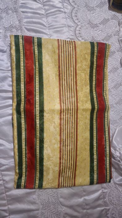 Cortinados de sala em pano