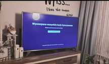 Telewizor LG 49 cali w srebrnej ramce