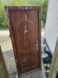 Drzwi budowlane 86x205