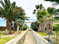 Moradia T4 com terreno de 1800 m2 na Ilha do Porto Santo