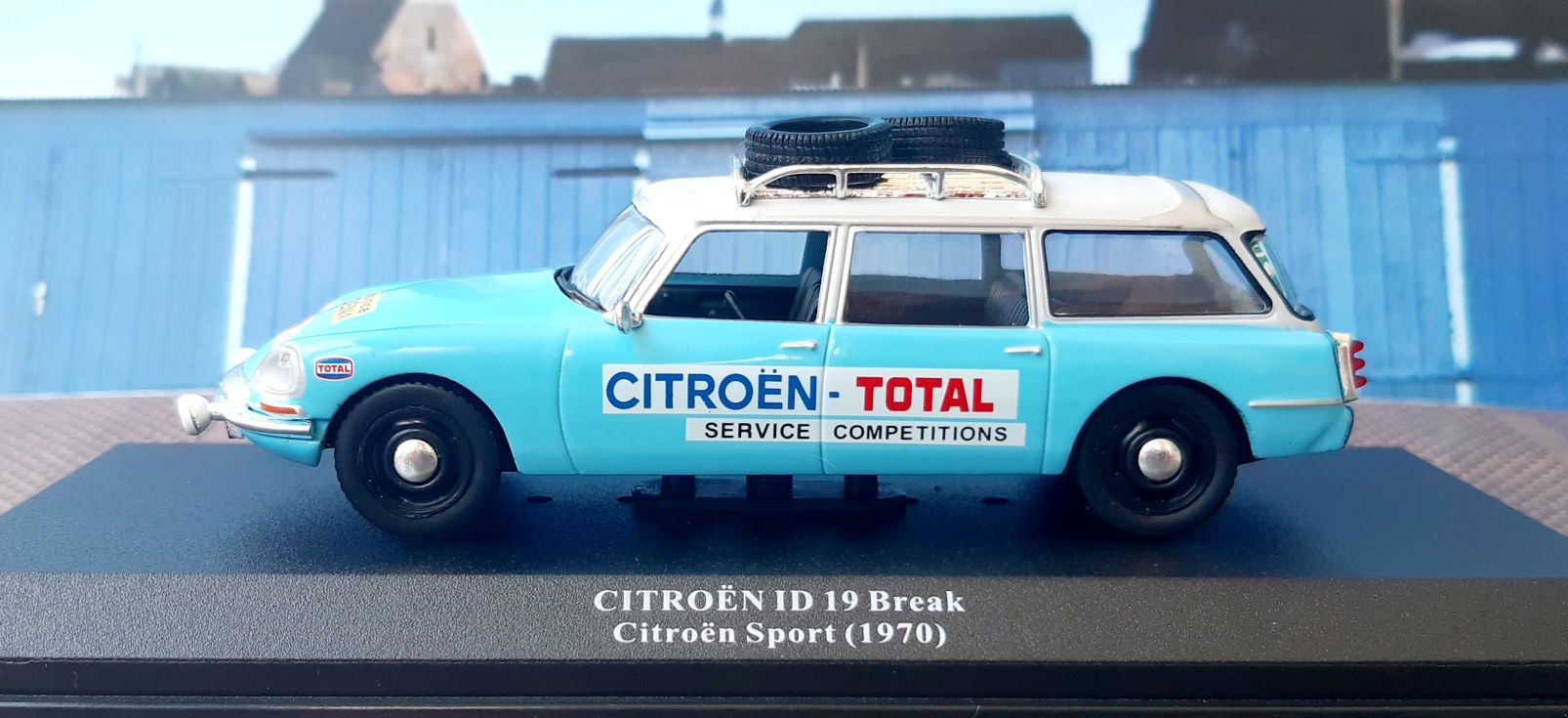 Carrinhas assistência Rally 1/43