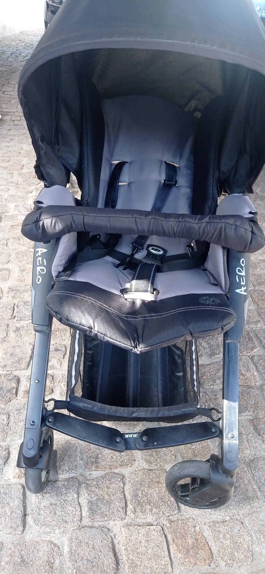 Carrinho de bebê