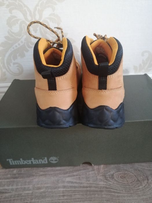 Nowe buty trekkingowe sneakersy Timberland 37