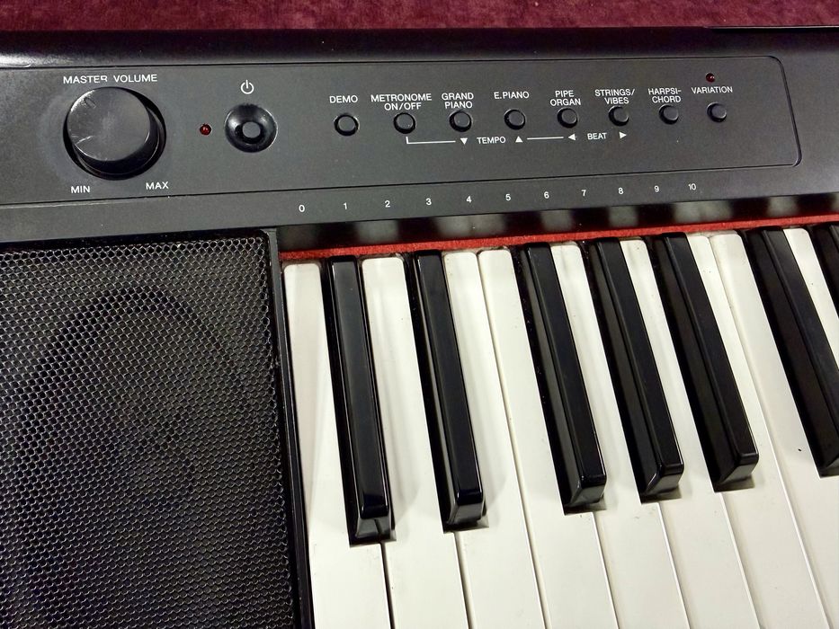 Синтезатор Yamaha NP-11 piaggero
