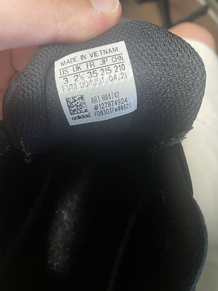 Buty adidas ozeila dla dzieci rozmiar 36