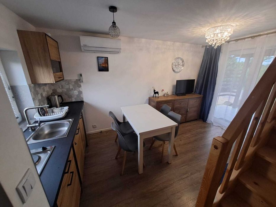 Domki letniskowe u Very