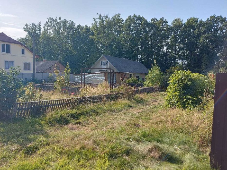 Продам земельну ділянку 0.07 га в смт Брошнів-Осада.