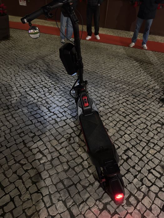 Trotinete Segway ZT3 Pro