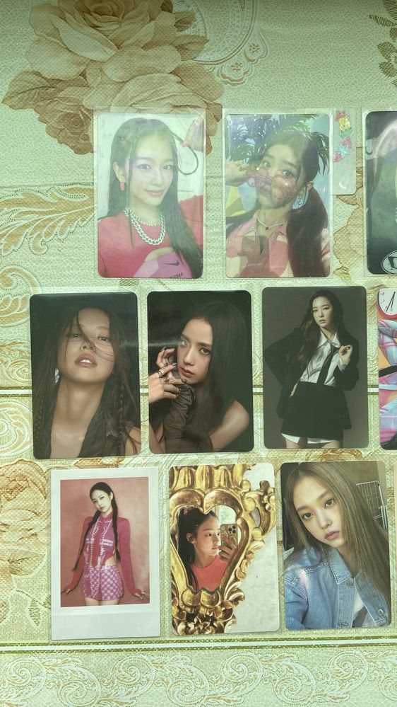 Оригинальні картки BLACKPINK, Twice, IVE, Kepler, NewJeans, Red Velvet