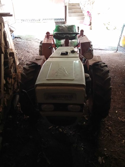 Trator Pasquali 956